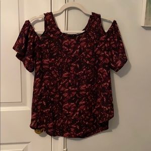 Nine Britton black and purple cold shoulder top